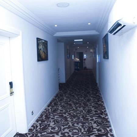 Summerset Continental Hotel Gana Mobushipe Exteriér fotografie