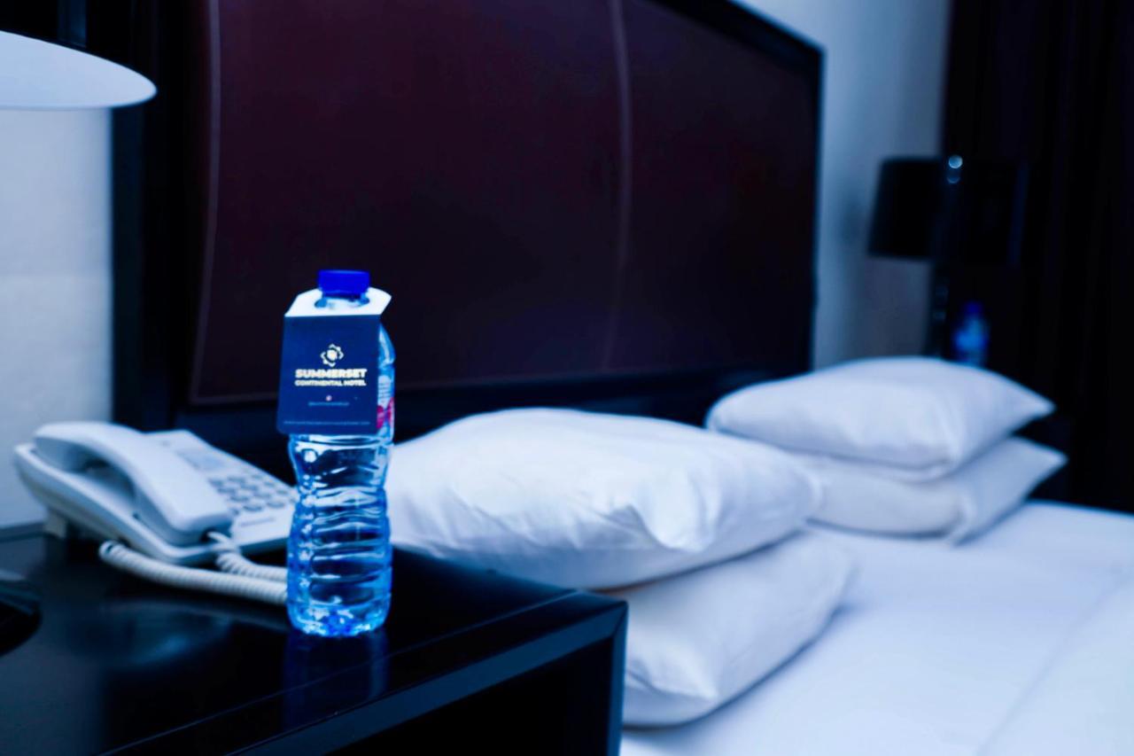 Summerset Continental Hotel Gana Mobushipe Exteriér fotografie